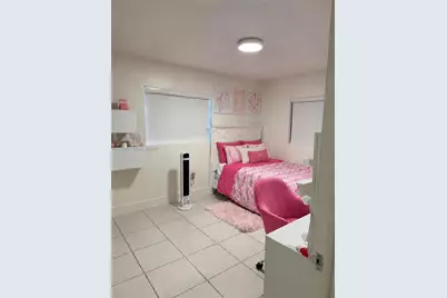 7730 NW 42nd St, Hollywood, FL 33024 - Photo 13