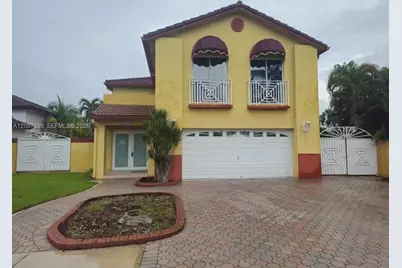 19403 NW 82nd Pl #19403, Hialeah, FL 33015 - Photo 1