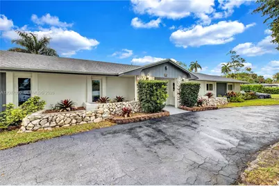 3211 Calle Largo Dr, Hollywood, FL 33021 - Photo 1