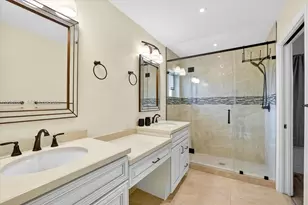 3211 Calle Largo Dr, Hollywood, FL 33021 - Photo 15