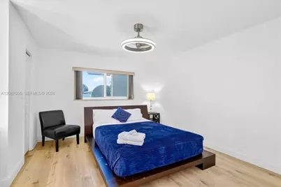 3211 Calle Largo Dr, Hollywood, FL 33021 - Photo 17