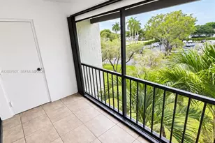 301 Racquet Club Rd, Weston, FL 33326 - Photo 19