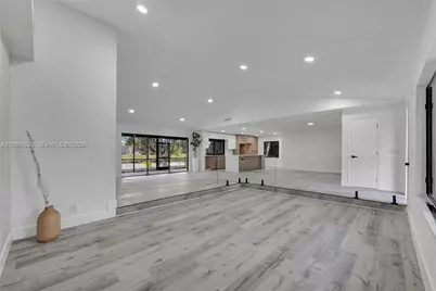 3352 Lakeview Blvd, Delray Beach, FL 33445 - Photo 9