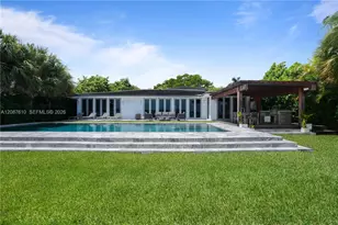 9301 N Bayshore Dr, Miami Shores, FL 33138 - Photo 5