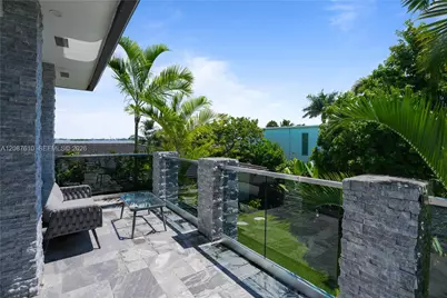 9301 N Bayshore Dr, Miami Shores, FL 33138 - Photo 75