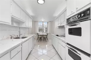 2751 S Ocean Dr, Hollywood, FL 33019 - Photo 11