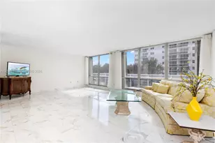 2751 S Ocean Dr, Hollywood, FL 33019 - Photo 5