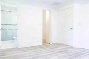 2430 SE 14th Ave, Homestead, FL 33035 - Photo 9