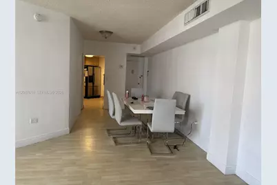 801 Brickell Bay Dr #964, Miami, FL 33131 - Photo 5