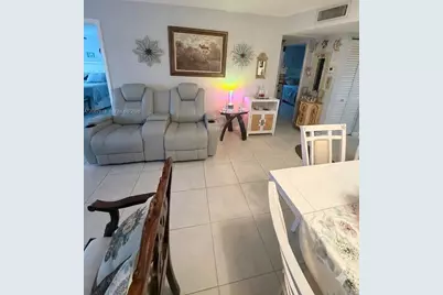 9181 Sunrise Lakes Blvd #312, Sunrise, FL 33322 - Photo 7