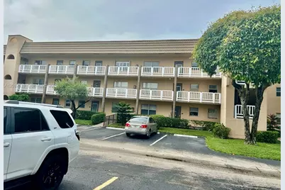 9181 Sunrise Lakes Blvd #312, Sunrise, FL 33322 - Photo 21