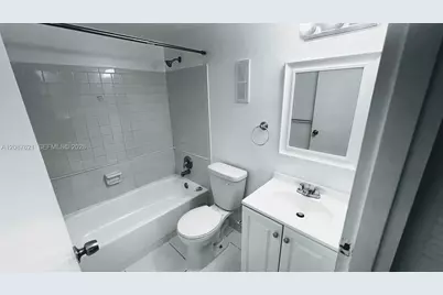 8429 Forest Hills Dr #305, Coral Springs, FL 33065 - Photo 15