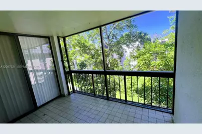 8429 Forest Hills Dr #305, Coral Springs, FL 33065 - Photo 9