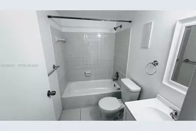 8429 Forest Hills Dr #305, Coral Springs, FL 33065 - Photo 13