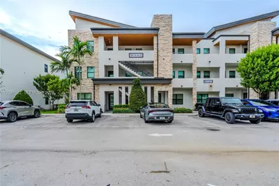 7809 NW 104th Ave #31, Doral, FL 33178 - Photo 3