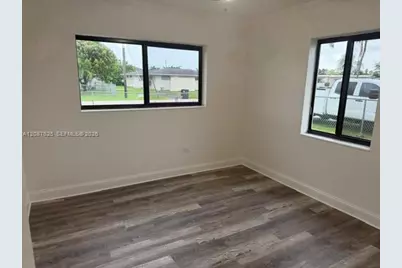 14810 Lincoln Dr, Homestead, FL 33033 - Photo 9