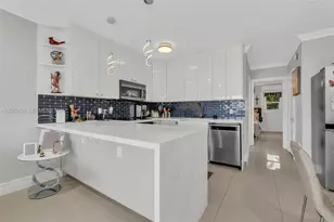 900 Atlantic Shores Blvd, Hallandale Beach, FL 33009 - Photo 13