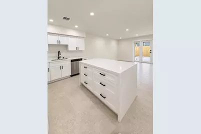 7164 W 3rd Ave, Hialeah, FL 33014 - Photo 5