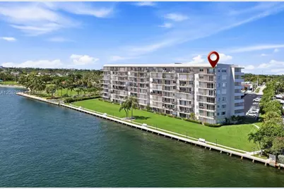 801 Lake Shore Dr #801, Lake Park, FL 33403 - Photo 3