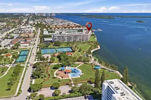 801 Lake Shore Dr, Lake Park, FL 33403 - Photo 31