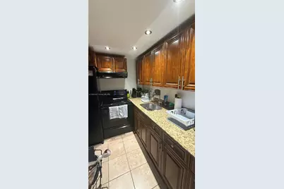 2935 NE 163rd St #2Q, North Miami Beach, FL 33160 - Photo 13