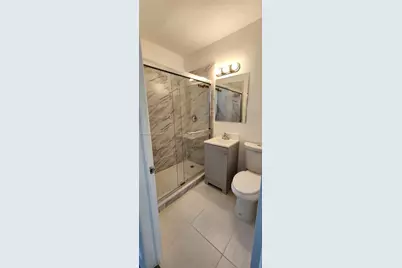930 SW 4th Ave #3, Miami, FL 33130 - Photo 5