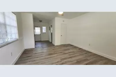930 SW 4th Ave #3, Miami, FL 33130 - Photo 3