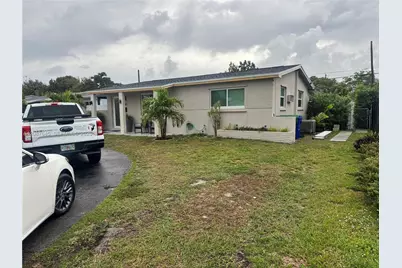 7767 Meridian St, Miramar, FL 33023 - Photo 3