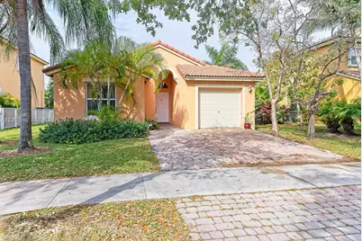 1520 SE 17th Ave, Homestead, FL 33035 - Photo 1
