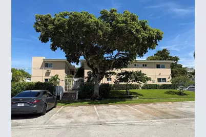 16911 NE 21st Ave #8, North Miami Beach, FL 33162 - Photo 7
