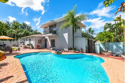 800 NE 144th St, North Miami, FL 33161 - Photo 9