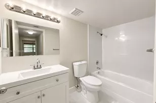 7905 SW 86th St, Miami, FL 33143 - Photo 11