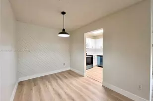 7905 SW 86th St, Miami, FL 33143 - Photo 5