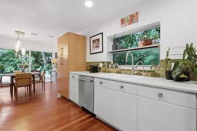 4005 S Loquat Ave, Miami, FL 33133 - Photo 11