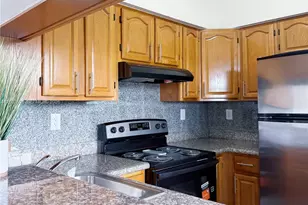 2001 NW 96th Terrace, Pembroke Pines, FL 33024 - Photo 1