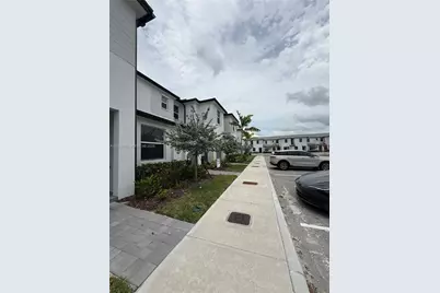35757 SW 178th Pl #35757, Homestead, FL 33034 - Photo 3