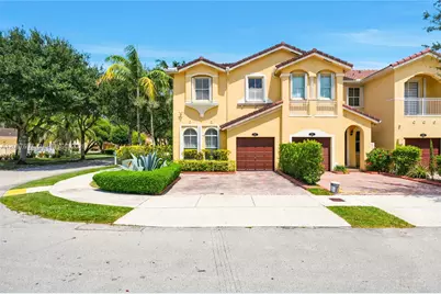 889 SW 151st Pl, Miami, FL 33194 - Photo 3