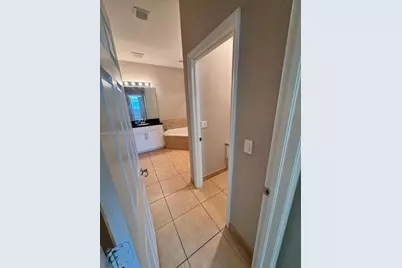 11980 SW 29th St, Miramar, FL 33025 - Photo 37