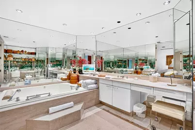 9999 Collins Ave #5E, Bal Harbour, FL 33154 - Photo 47