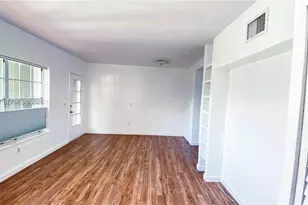 8620 Byron Ave, Miami Beach, FL 33141 - Photo 7