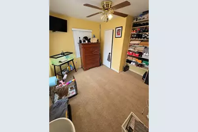 2101 NW 87th St, Miami, FL 33147 - Photo 11
