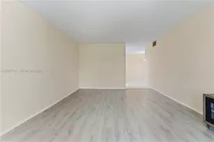 7300 NW 17th St, Plantation, FL 33313 - Photo 13