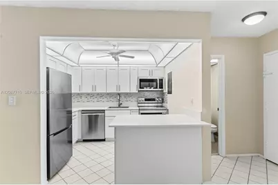7300 NW 17th St #310, Plantation, FL 33313 - Photo 5