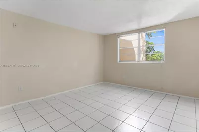 7300 NW 17th St #310, Plantation, FL 33313 - Photo 15