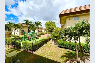 8600 SW 109th Ave #4-202, Miami, FL 33173 - Photo 1