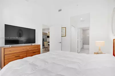 121 NE 34th St #L202, Miami, FL 33137 - Photo 19