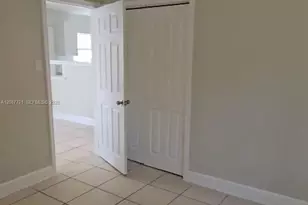 5901 NW 7th Pl, Miami, FL 33127 - Photo 5