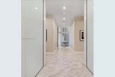 50 Biscayne Blvd #4106, Miami, FL 33132 - Photo 21