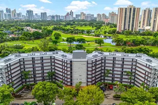 3301 N Country Club Dr, Aventura, FL 33180 - Photo 1