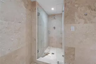 102 24th St, Miami Beach, FL 33139 - Photo 11